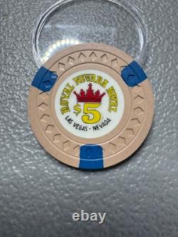 Very Rare UNDRILLED Vintage $5 Royal Nevada NEV-ROY Casino Las Vegas, NV Chip