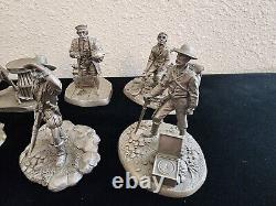 Very Rare Vintage Royal Geographic Society 12 Pewter Figurine Explorer Set NICE