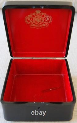 Very Rare Vishnyakov Imperial Russian Lacquer Box