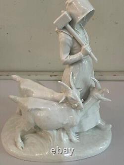 Very Rare White VTG Royal Copenhagen Porcelain Figurine Girl With Goats #694