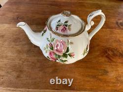 Very rare Beautiful Royal Albert Bone China Anniversary Rose teapot kitchen art