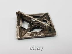 Very rare Bulgarian Royal Samaritan Society badge Tsaritsa Eleonore