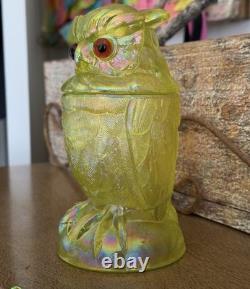 Very rare Summit / Imperial Glass Candy Jar Owl Vaseline Uranium Iridescent Mint