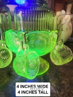 Vintage 1930s Boyd Imperial Uranium Glass Tea Cup Set With 6 Cups Very Rare