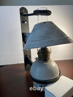 Vintage N&W Caboose Oil Lamp Original and Complete w Royal PA Burner Very Rare