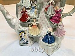 Vintage Paul Cardew Tiny Pretty Ladies Market Stall #1495 Mint Very Rare