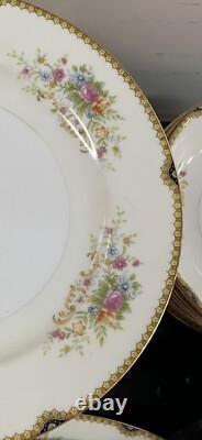 Vintage Royal China Japan Flowers / Very Rare / 71pcs