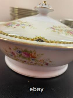Vintage Royal China Japan Flowers / Very Rare / 71pcs