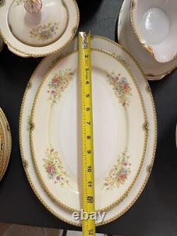 Vintage Royal China Japan Flowers / Very Rare / 71pcs