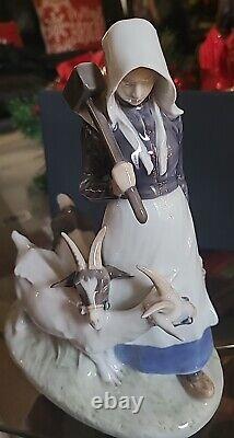 Vintage Royal Copenhagen Girl with Goats Figurine 9 #694 Very Rare