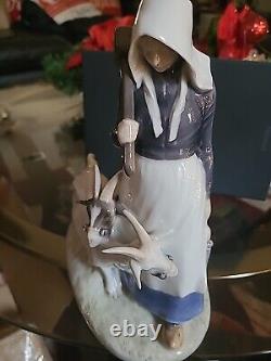 Vintage Royal Copenhagen Girl with Goats Figurine 9 #694 Very Rare