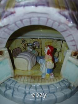 Vintage Royal Sealy Little Red Riding Hood WithWolf VERY RARE Light/Cord Missing