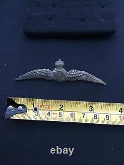 Vintage Ww1 Set Of Four Royal Flying Corps Very Rare Cap Badges And Badge