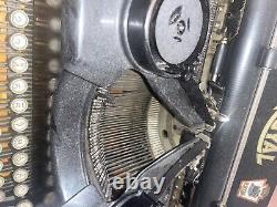 Vintage very rare 1920s royal typewriter/ beveled glass side