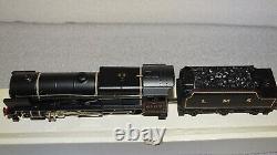 Wrenn W2261 Royal Scot LMS'Black Watch' Very Rare